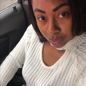 Meet your Posher, Courtney